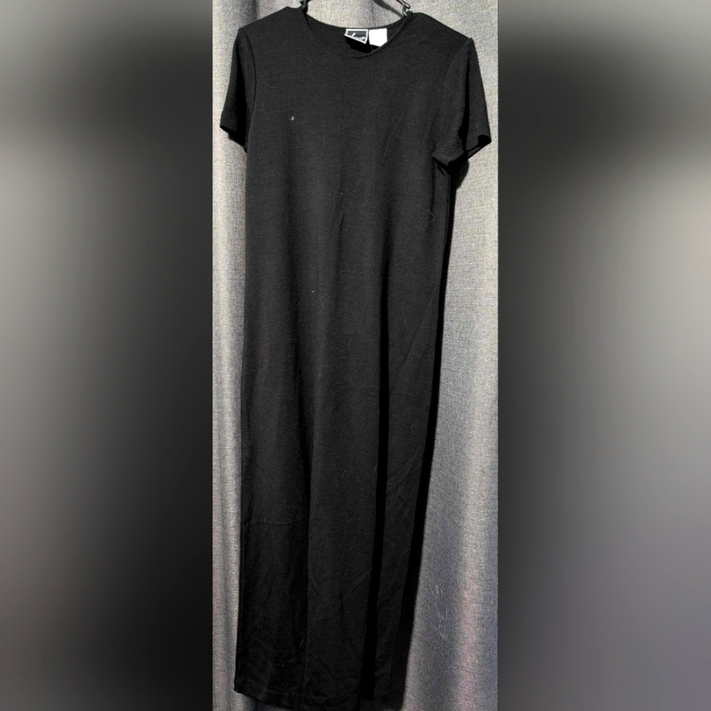 Lennie for Nina Leonard black scoop neck short sleeve maxi dress‎ size medium